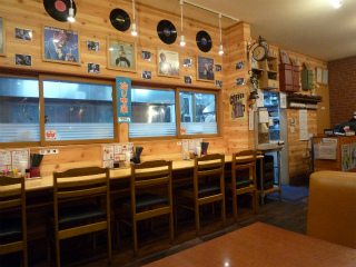 中華料理 ウーロン菜館